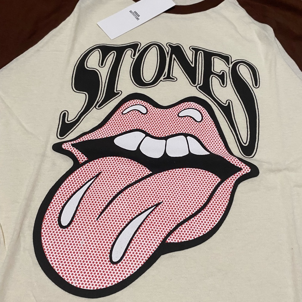 Urban Outfitters The Rolling Stones Raglan Tee - New Size S - Picture 7 of 8